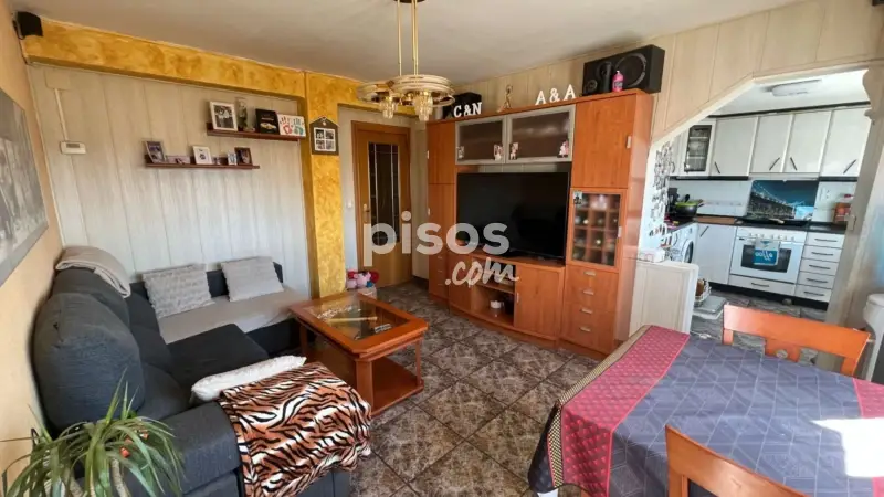 Piso en Venta 80m² 3 Dormitorios 2 Garajes Trastero