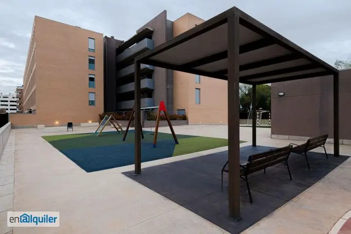 Alquiler Piso 2 Dormitorios Terraza Garaje Trastero Alcalá Henares
