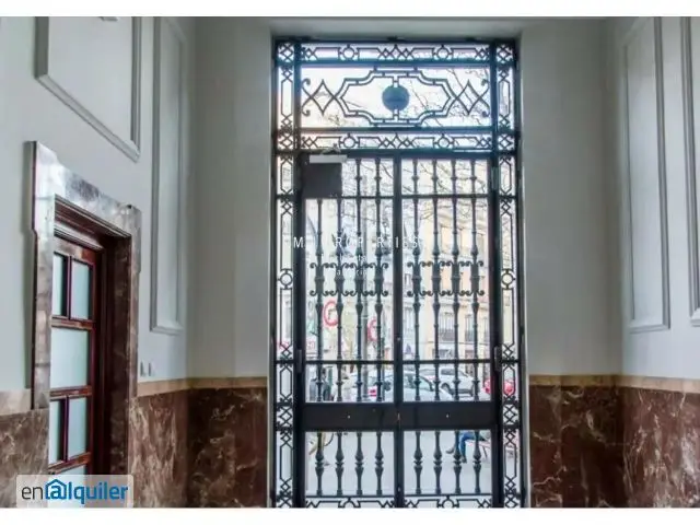 Alquiler Piso Amueblado Valencia Neo-Barroco 3 Habitaciones Ascensor