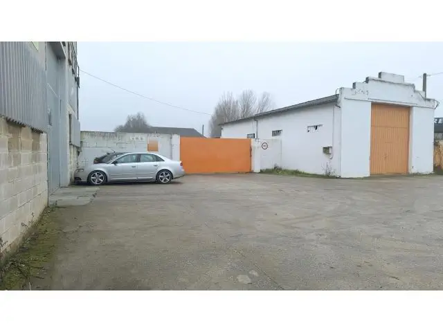 Venta de Naves Industriales en Cubillos del Sil Leon
