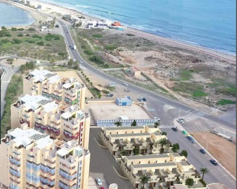 Bungalow en venta en La Manga del Mar Menor, Murcia