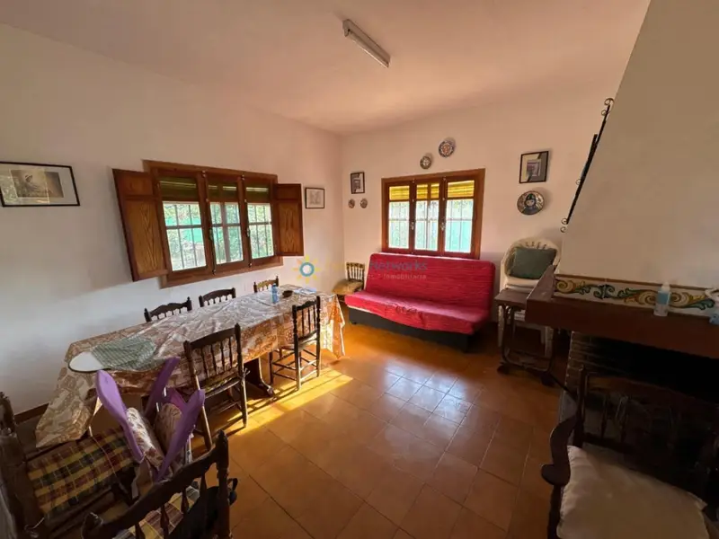 Casa Rural en Villanueva de Castellon con Jardin y Barbacoa