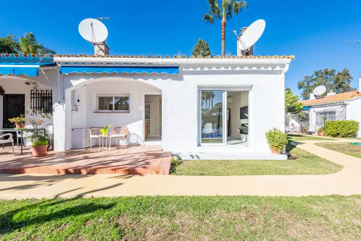 Apartamento en Cortijo Blanco 2 Dormitorios Cerca de la Playa
