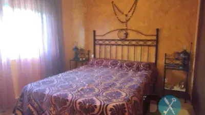 Chalet en Pedanías Norte con Piscina y Gran Jardín