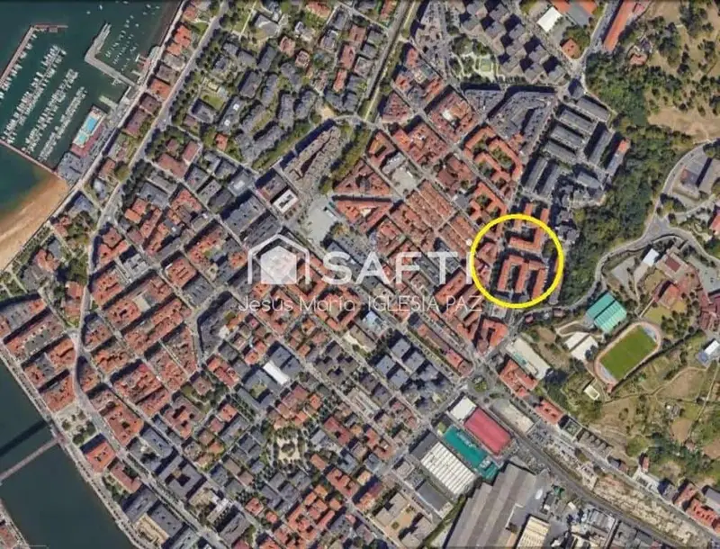 Local Comercial en Venta Leioa 50m2 Cerca Metro