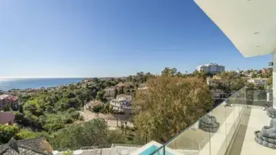 Villa de Lujo en Torreblanca Fuengirola con Vistas al Mar