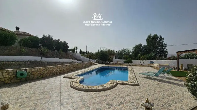 Chalet en venta en La Piedra Amarilla, Partaloa, Almería