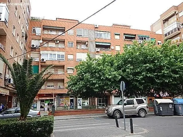 Locales Comerciales en Venta en Caceres