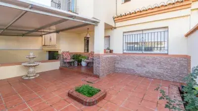 Casa adosada en venta en Calle Siete Lagunas, cerca de Calle Vacares