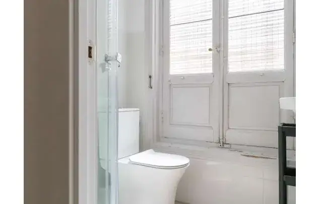 Alquiler Apartamento 220m² 12 habitaciones Madrid