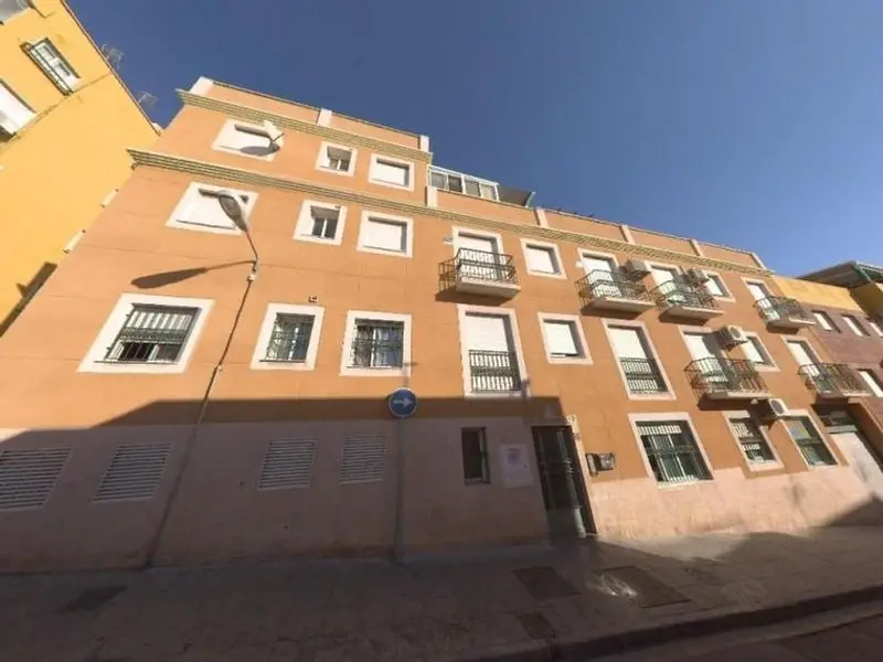 Venta Piso Almería Sin Posesión Oportunidad Inversores AL11200013