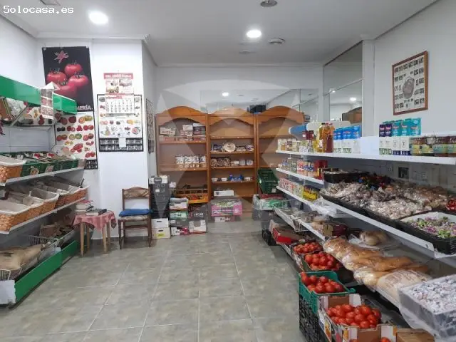 Local Comercial en Centro Ciudad con Gran Escaparate y Sotano