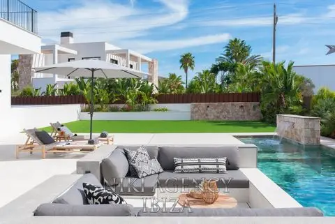 Villa de Lujo en Sa Carroca Ibiza 6 Dormitorios Piscina Vistas al Mar