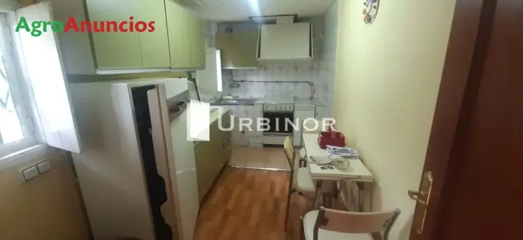 Venta  de Casa con jardín en Ourense