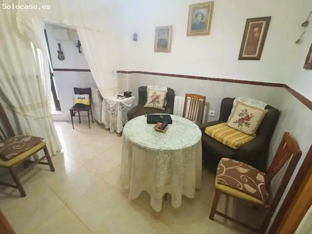 Casa en Plaza de Italia cerca de Canovas