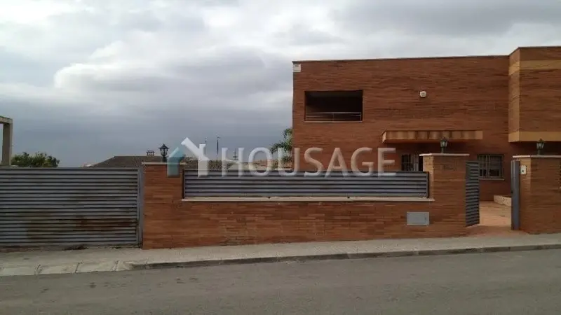 Casa en venta en La Secuita Tarragona 4 habitaciones 3 banos