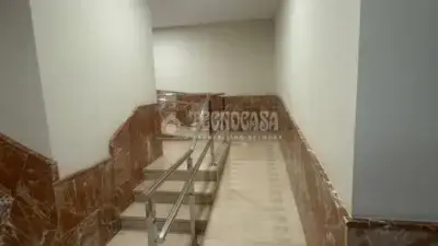 Piso en venta en Avenida Calzada de la Duquesa Isabel