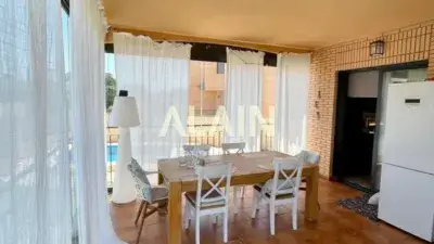 Chalet en venta en Entrepinos