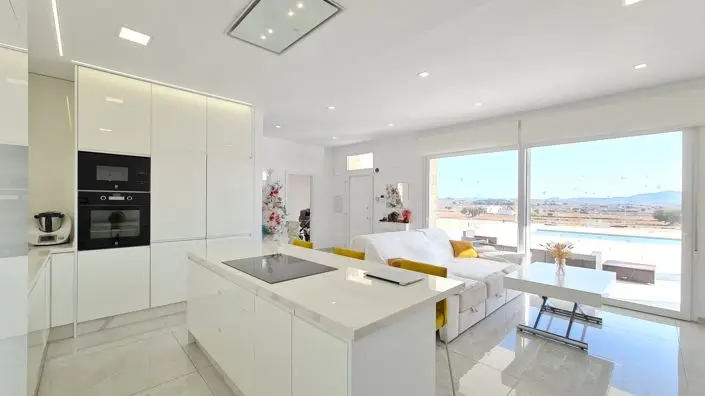 Villa 3 Dormitorios en Venta cerca Pinoso