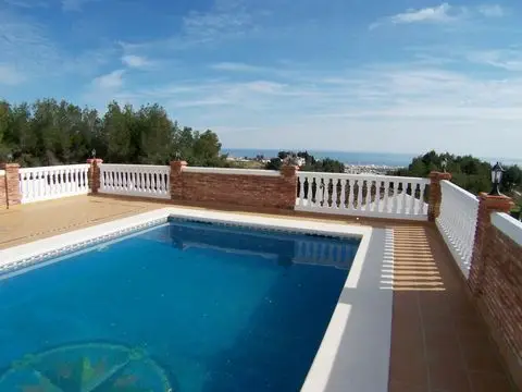 Casa-Villa de 5 Dormitorios en venta Frigiliana, España