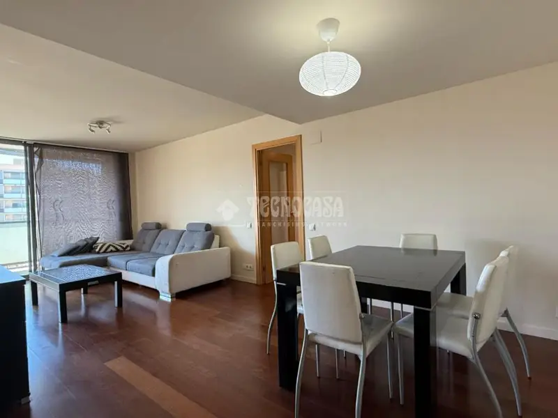 Piso en Venta Vilanova i la Geltru 4 Dormitorios Parking Trastero