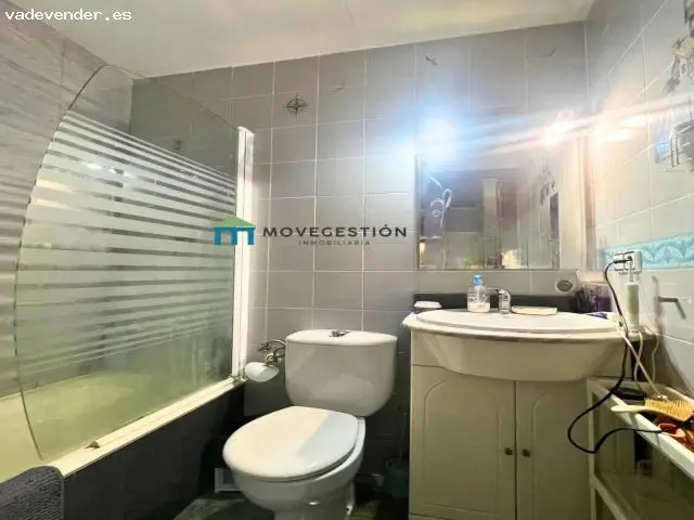 Piso en Venta en Ubrique 3 habitaciones 2 baños 86m2