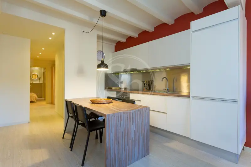 Apartment for Rent in BarcelonaLa Rambla - Carme