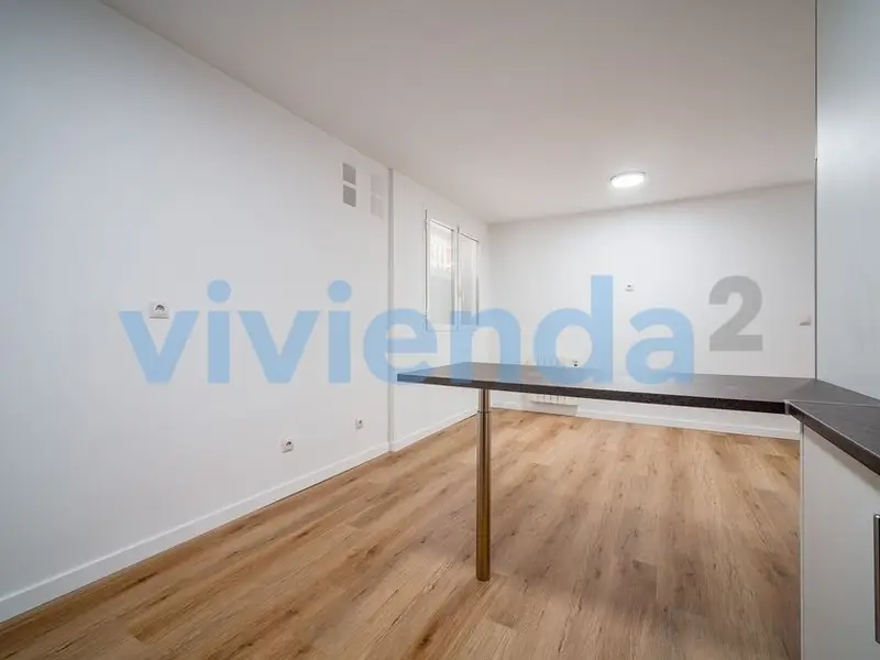 venta Local Comercial en Casco Historico de Vicalvaro, Madrid (10008358)- Globaliza