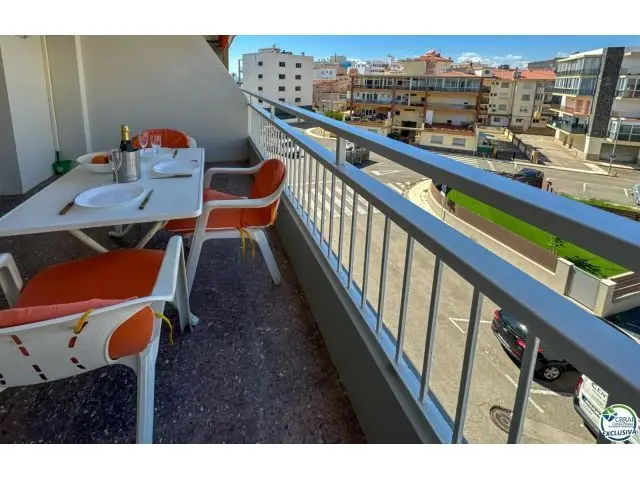 Apartamento en Roses cerca de la playa