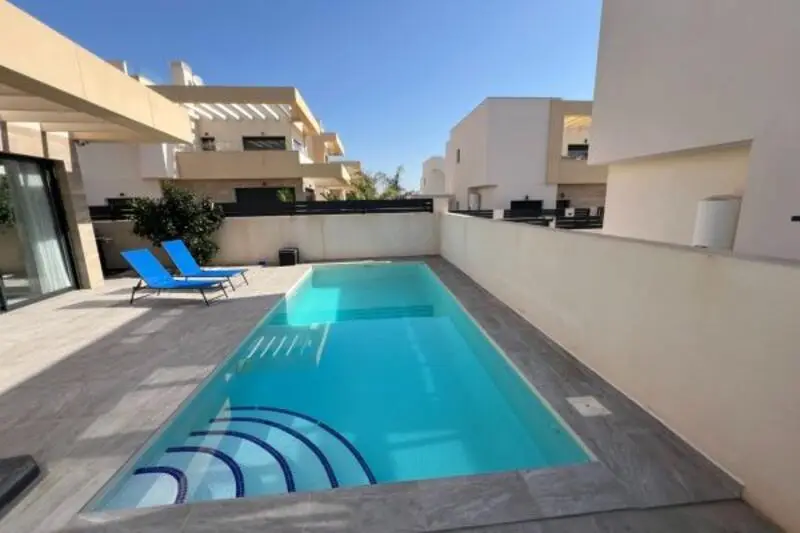 3 Cuarto Local Comercial en venta
Los Montesinos, Alicante
