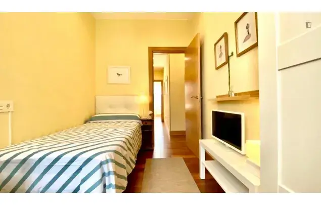 Alquiler Apartamento 5 Dormitorios Bilbao 3-24 Meses