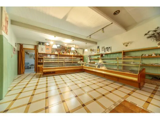 Local Comercial 150m² Novelda - Ideal Hosteleria y Tiendas