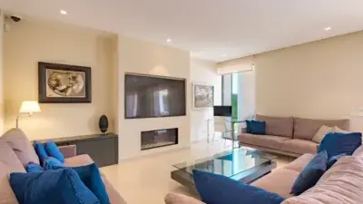 Casa en Venta Sa Rapita: Villa Lujosa con Piscina y Vistas al Mar