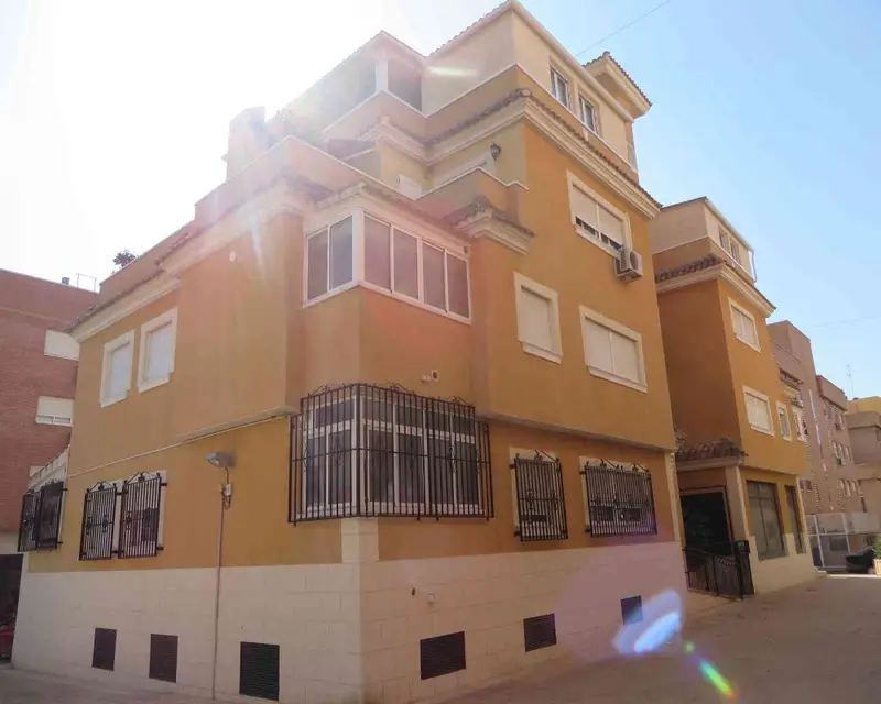 Local en Venta Cabezo de Torres 73.67m2