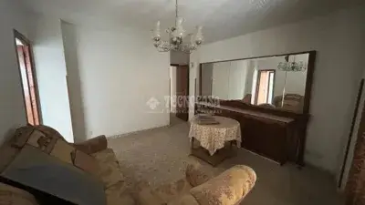 Piso en venta Baeza 122m2 4 habitaciones 2 baños