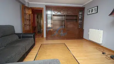 Piso en Venta Betanzos 4 Dormitorios 2 Baños Garaje