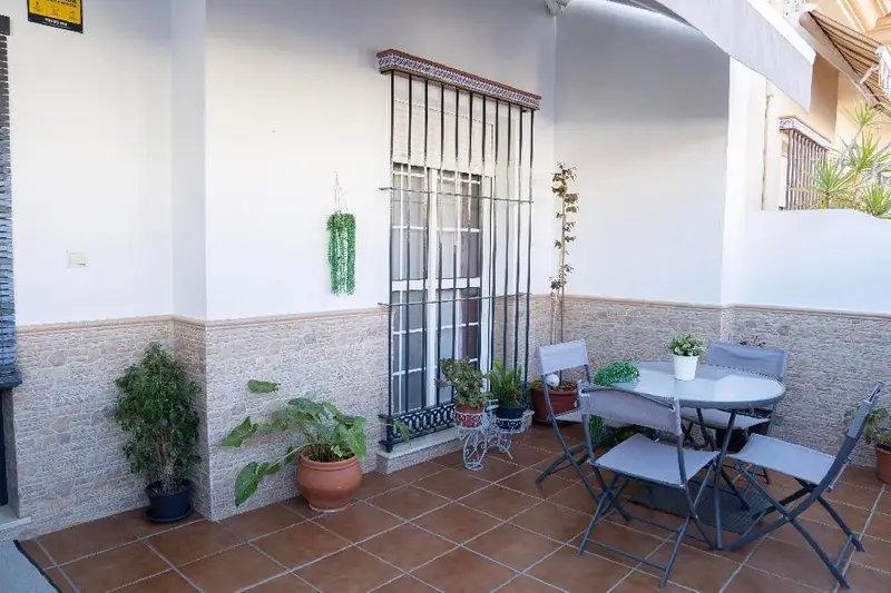 Venta Adosado con terraza en Estación Autobuses, Chipiona - Ref: T2684