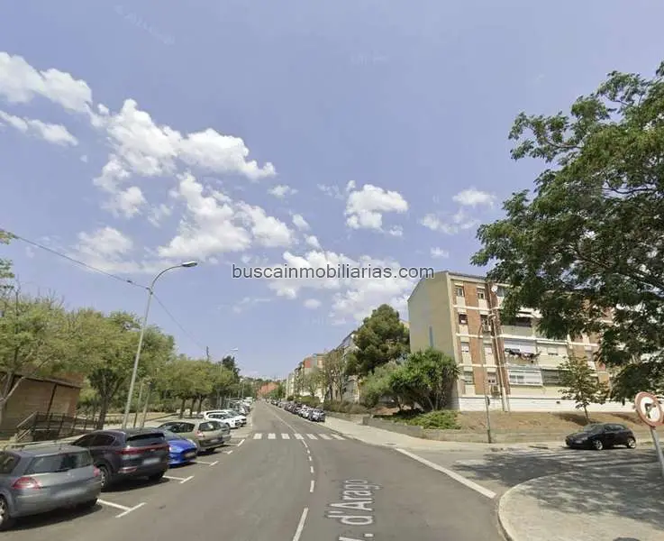 Piso en venta Sant Boi de Llobregat Ocupado Al Contado