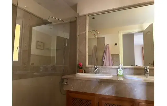 Apartamento en Alquiler Marbella 3 Dormitorios 137m2