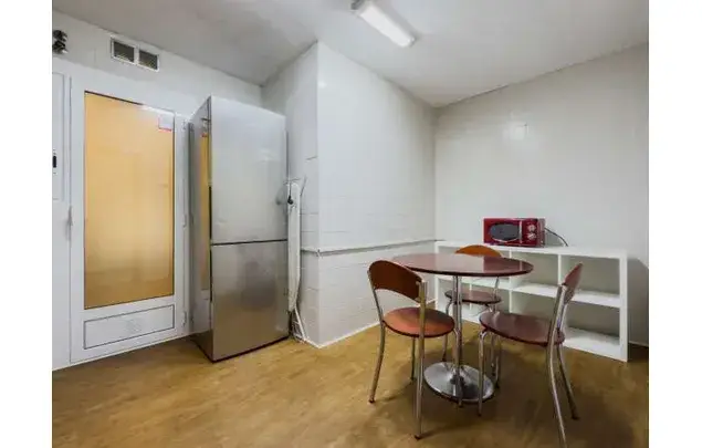 Alquiler Piso 4 Dormitorios 75m2 Barcelona