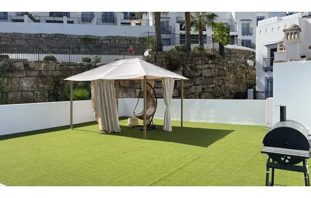 Apartamento en Alquiler 3 Dormitorios Paraiso Pueblo Benahavis