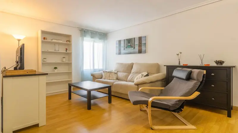 Piso de 2 Dormitorios alquiler Córdoba, España