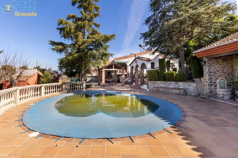 Chalet con Chimenea en Colinas Bermejas Monachil