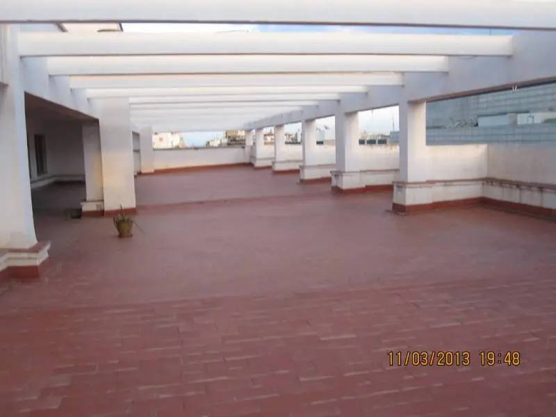 Venta de piso céntrico en Benalúa Alicante