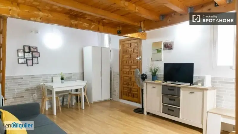 Estudio en Alquiler Embajadores Madrid Gastos Incluidos Amueblado