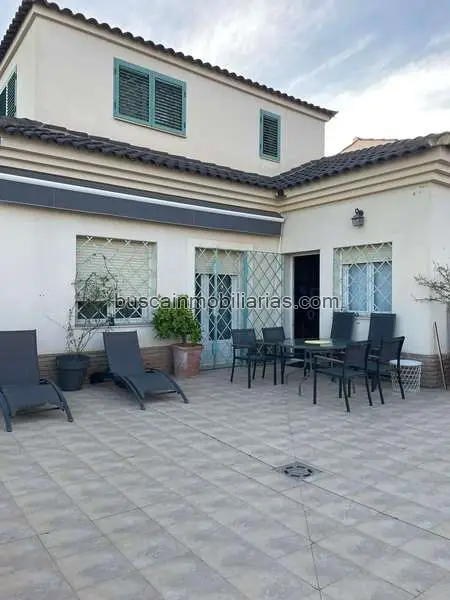 Chalet de Lujo en Zafra 200m2 4 Habitaciones