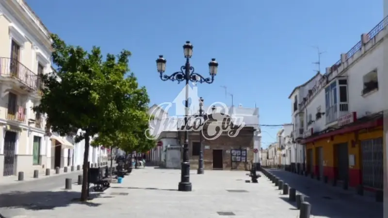 Piso en venta en Barrio Alto Sanlúcar de Barrameda con Licencia Turistica