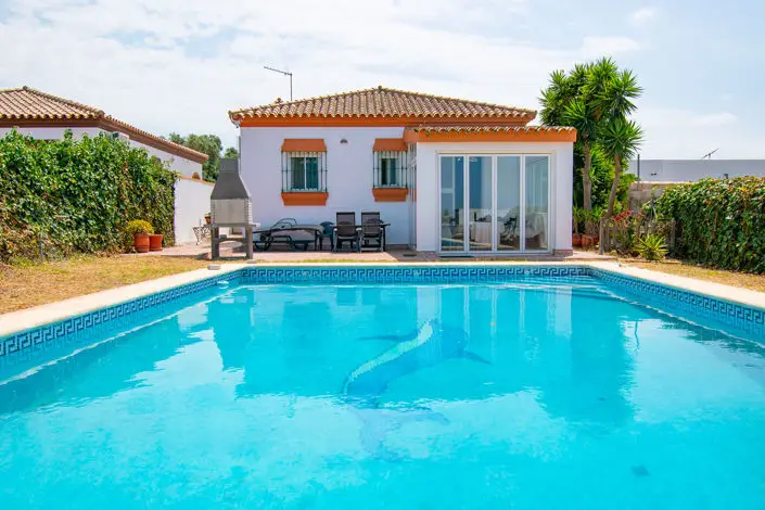 Villa en Venta Chiclana de la Frontera 3 Dormitorios Piscina Privada