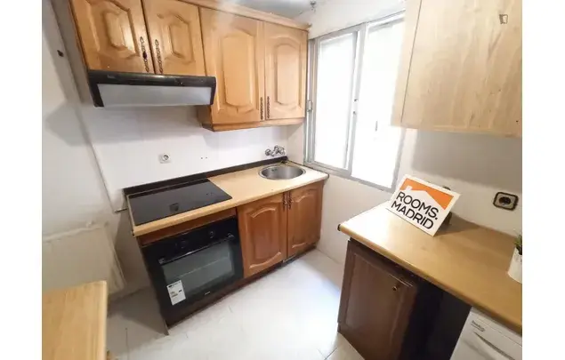 Alquiler 5 habitaciones Madrid zona Fuencarral