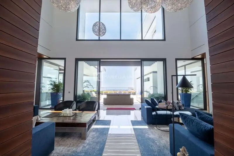 Villa de 12 Dormitorios en Venta Benahavis Malaga